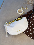 Sac demi-lune poignée métal doré