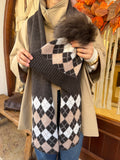 Ensemble bonnet et écharpe en veritable laine de mouton