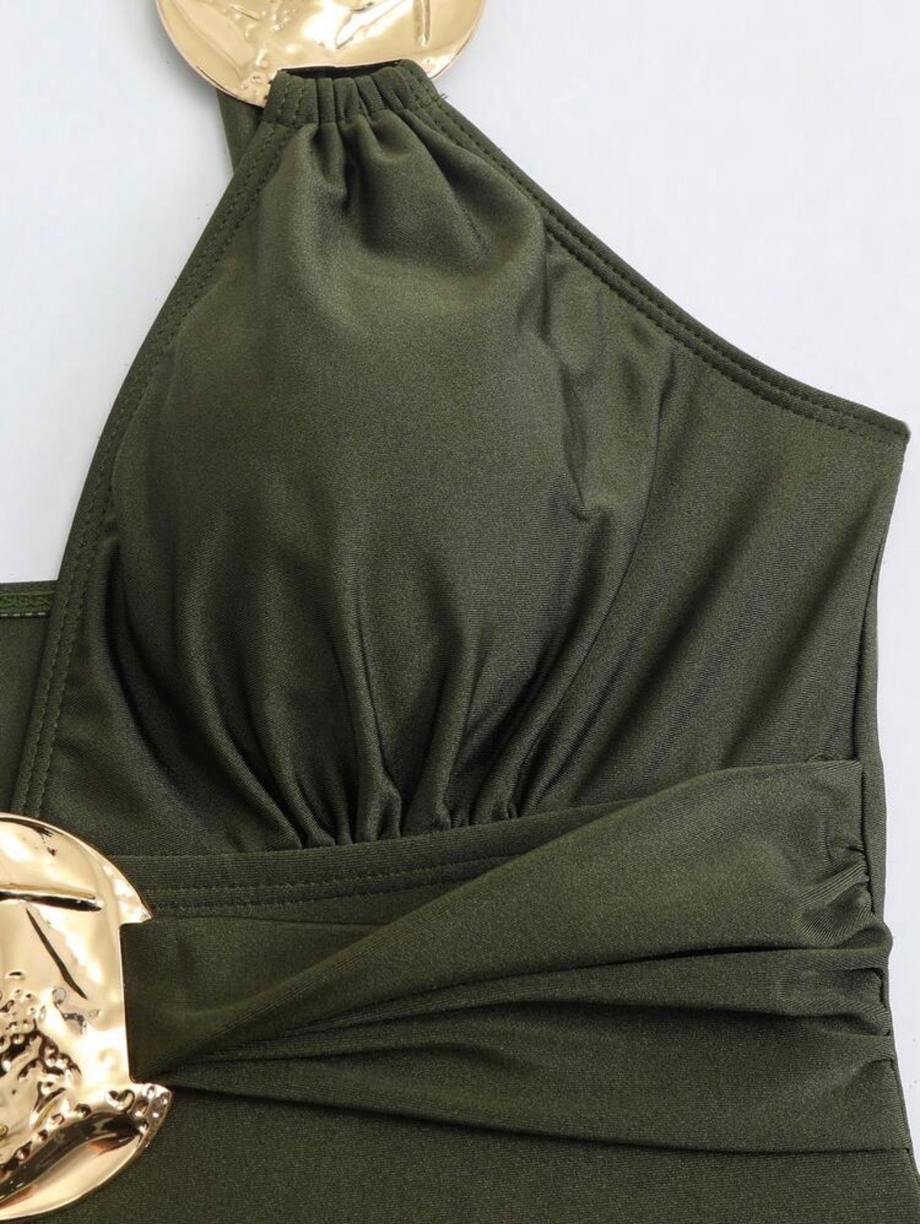 Maillot de bain une pièce avec paréo élégant