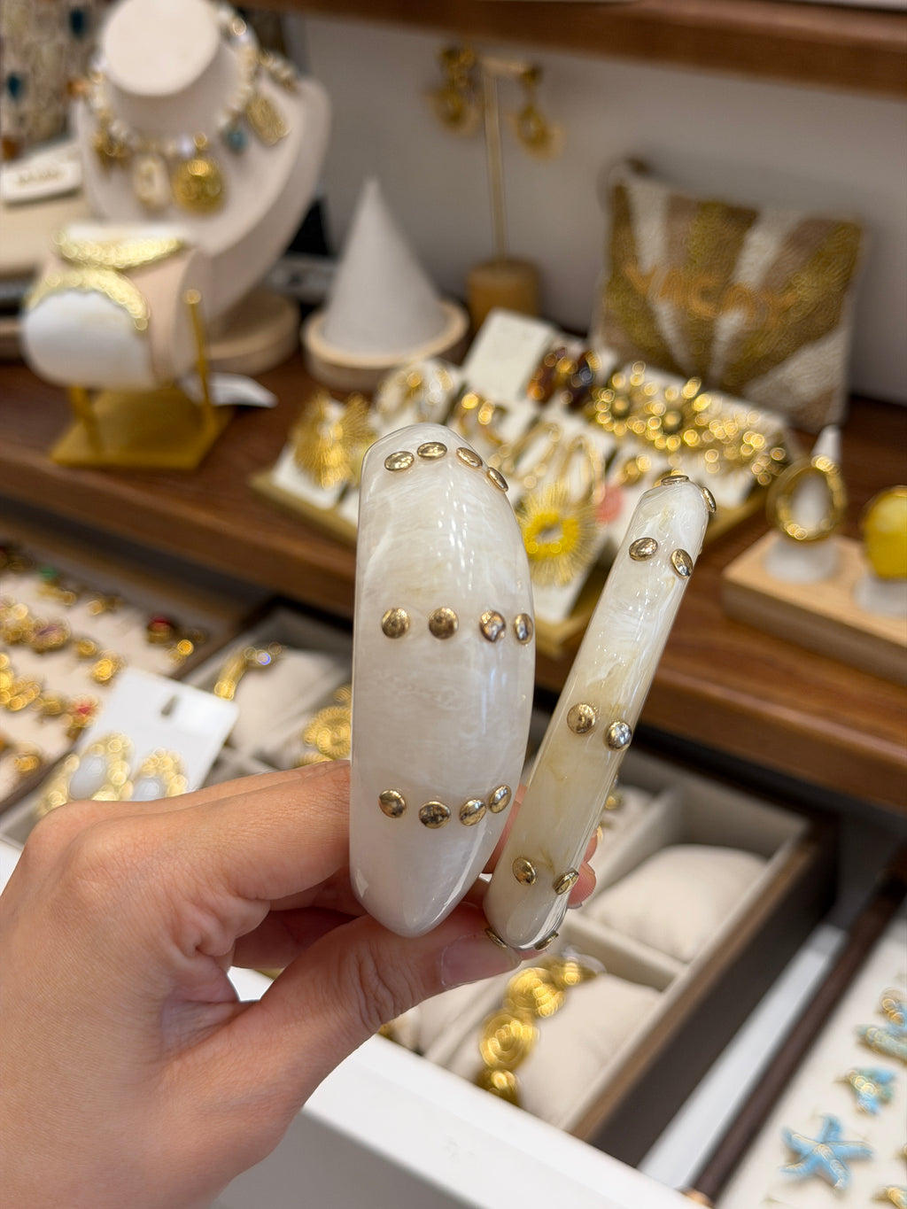 Duo bracelets Jonc Résine Blanche Cloutée