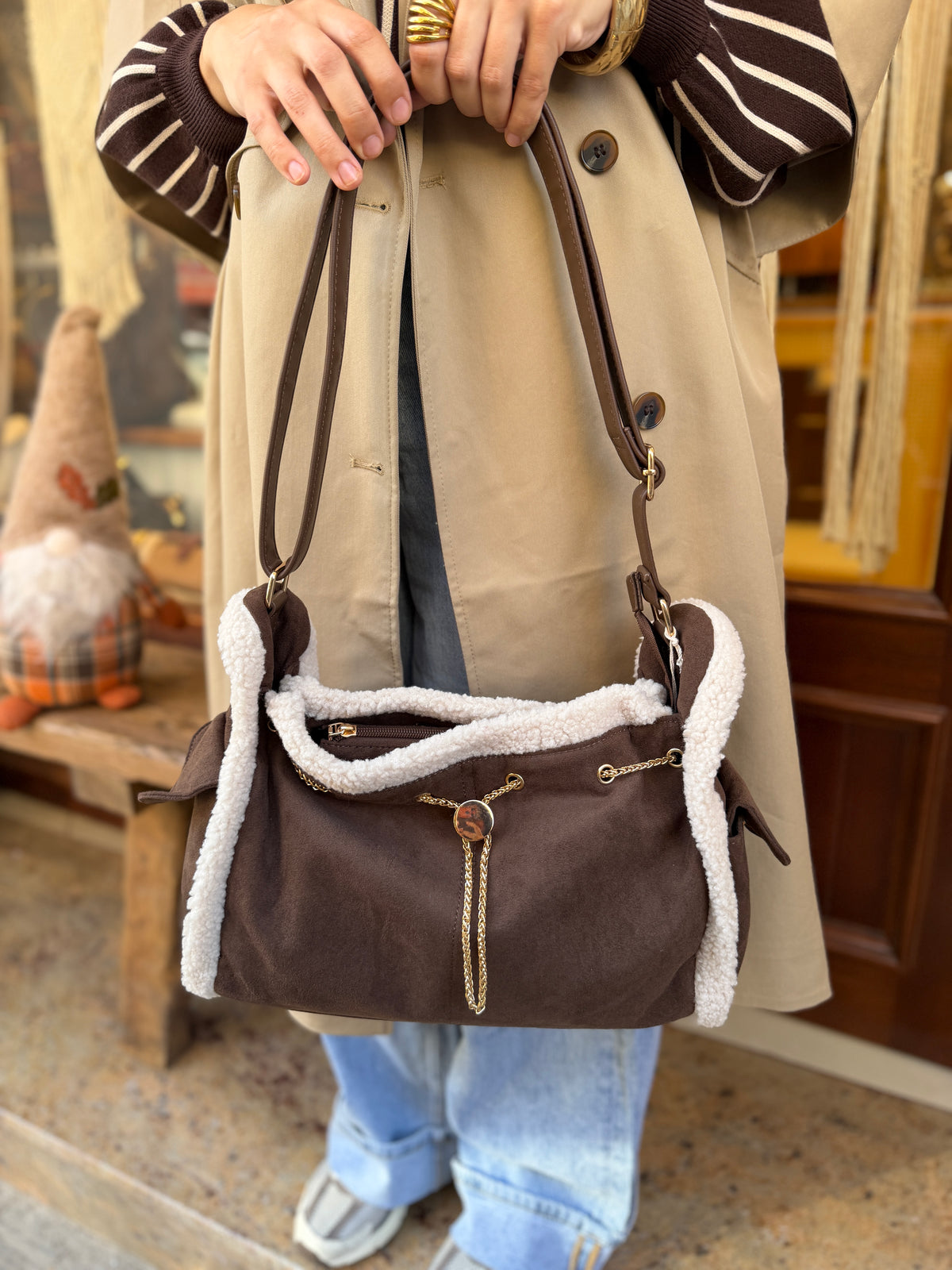 Sac shopper en daim avec lance