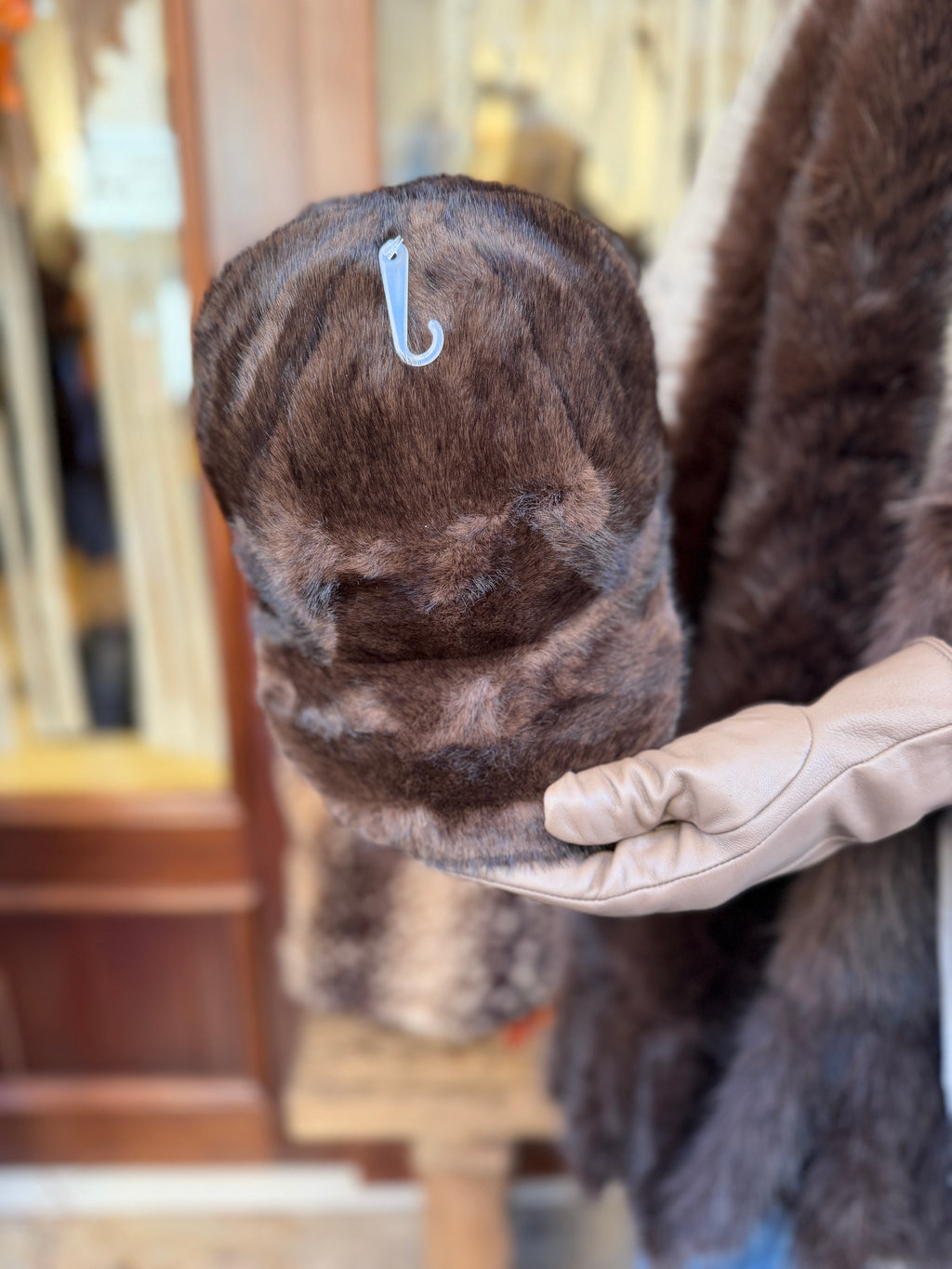Béret entièrement fourrure ajustable
