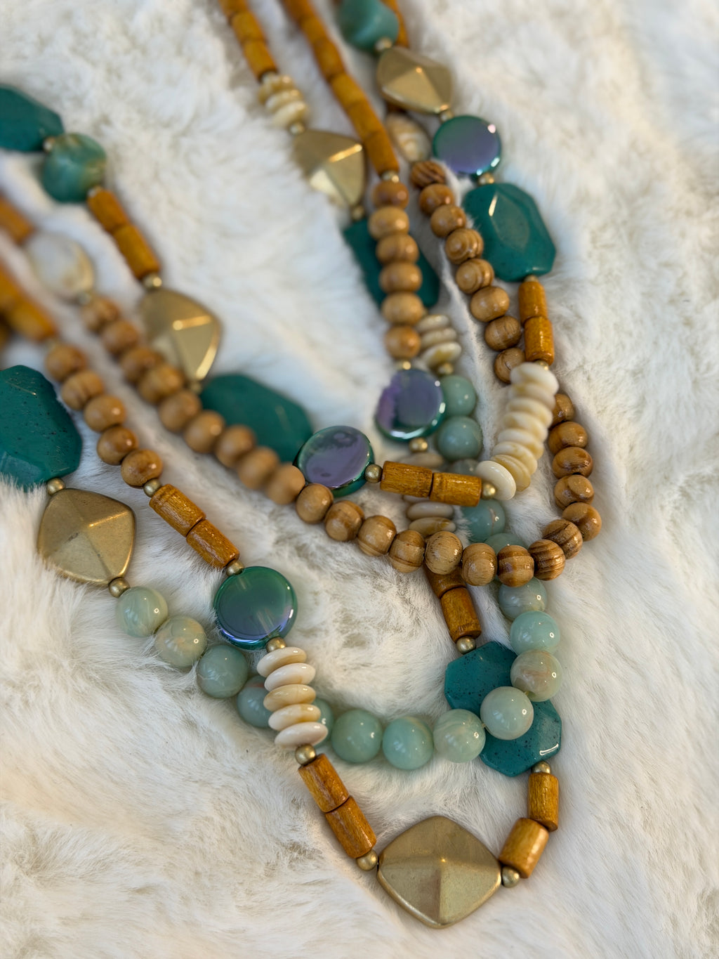 Collier bois olivier et corail