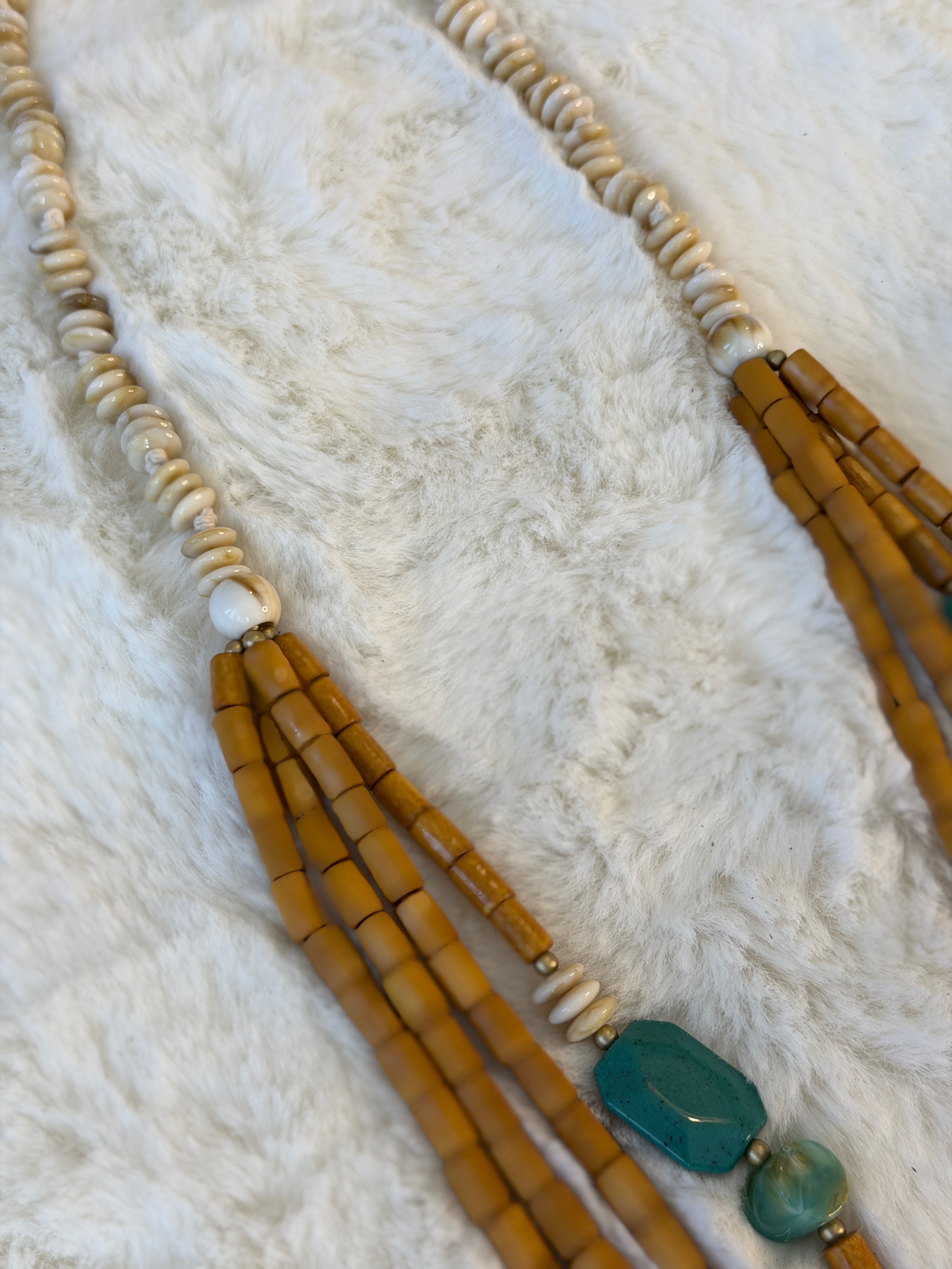 Collier bois olivier et corail