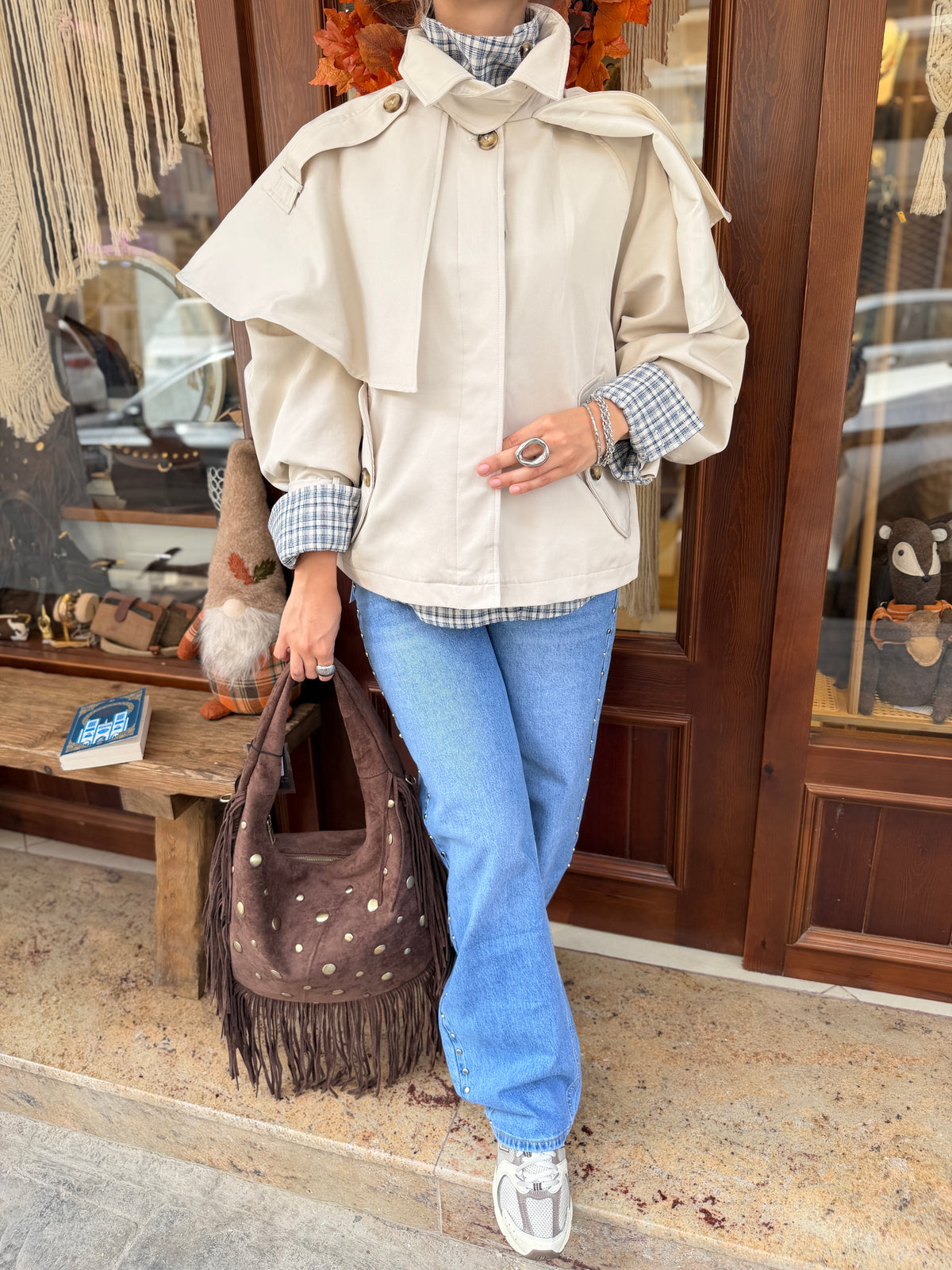 Trench-coat cape écru
