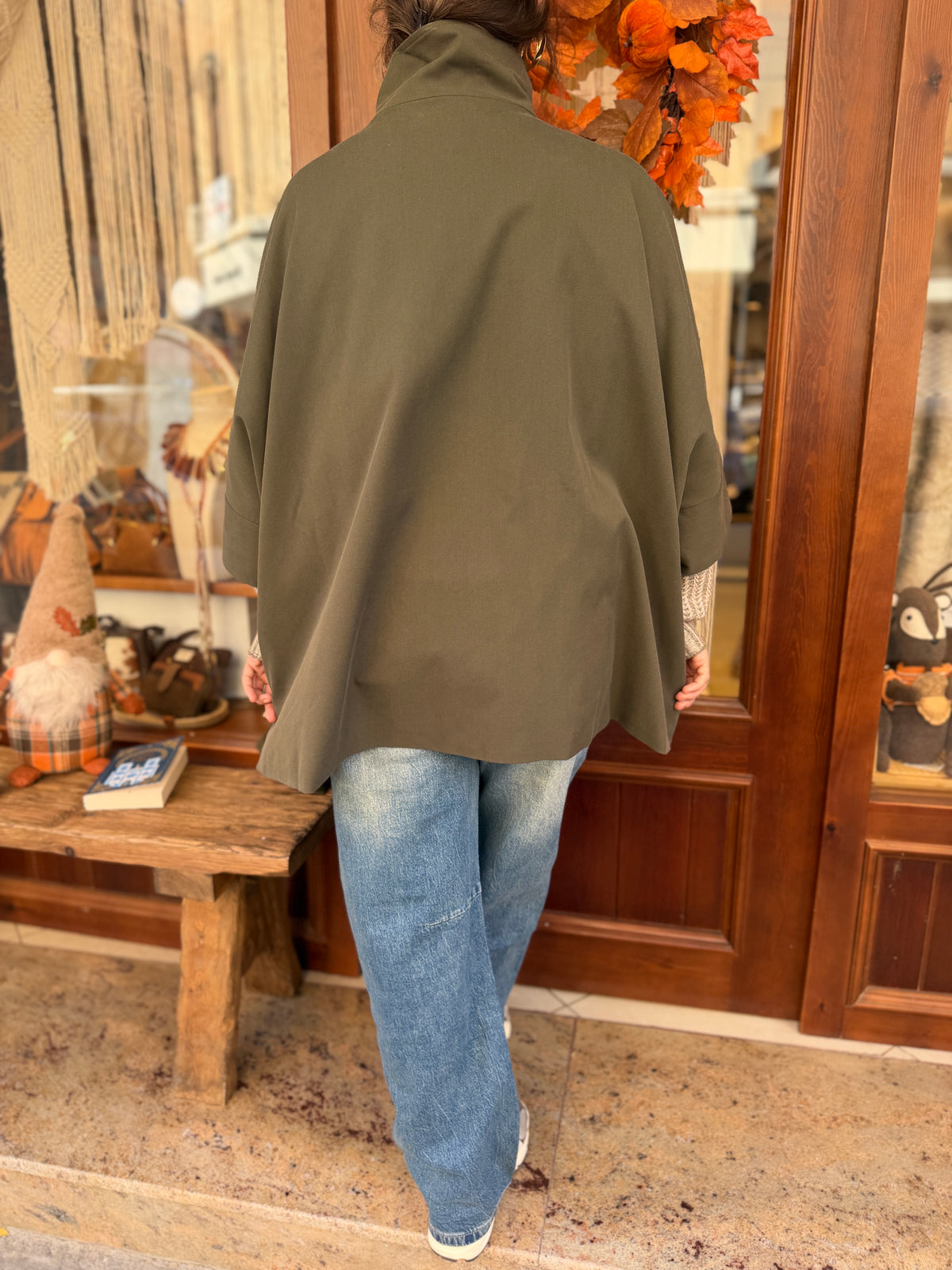 Trench-coat cape mi long boutonné
