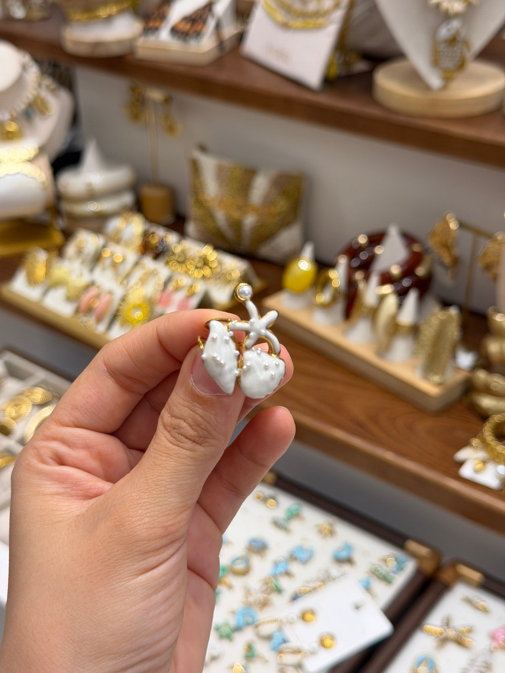 Bague Étoile de Mer Blanche et Dorée
