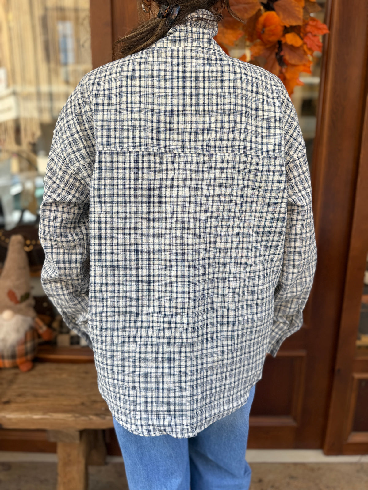 Chemise à carreaux col montant
