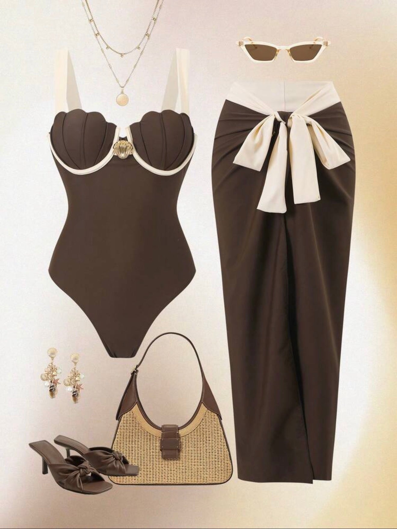 Maillot de bain une pièce avec paréo