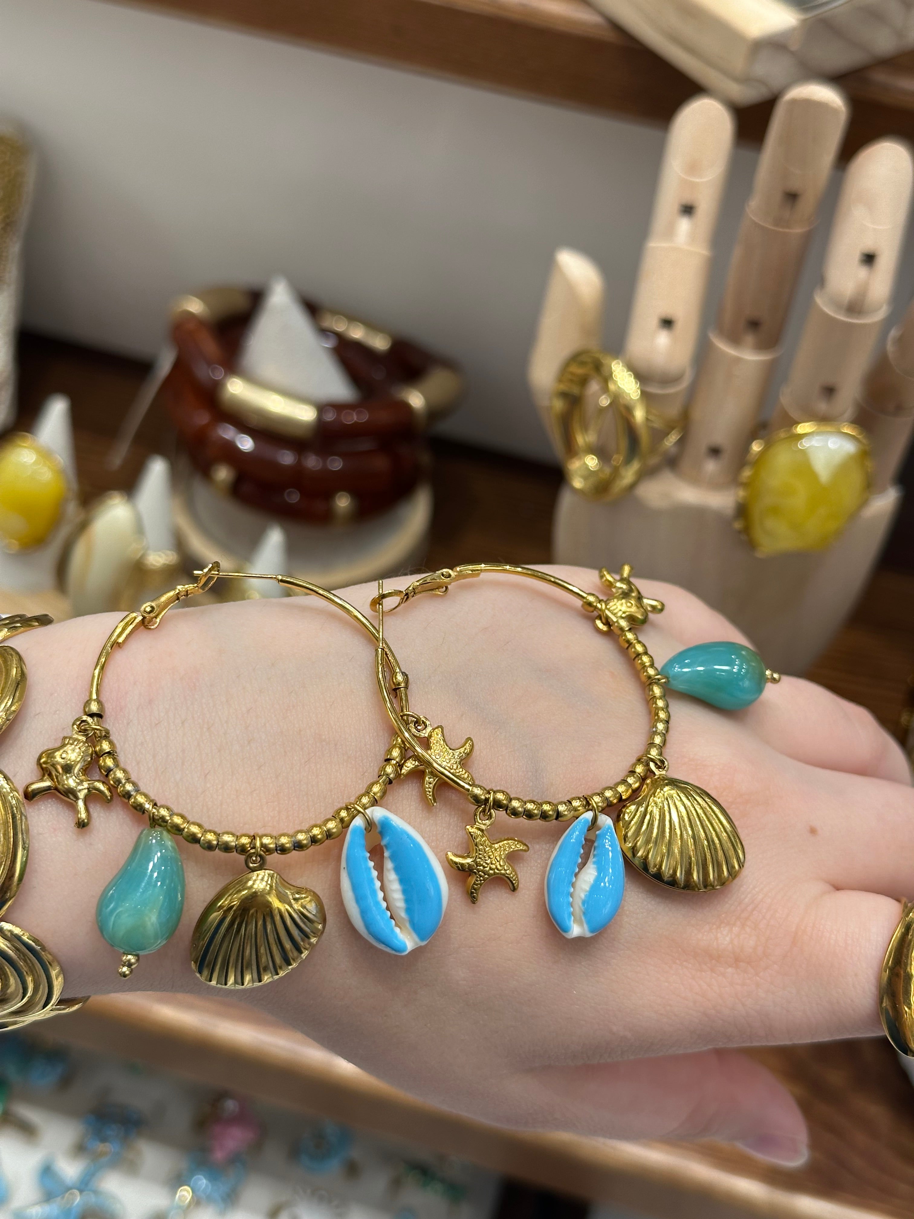 Créoles Charms Coquillages Bleues