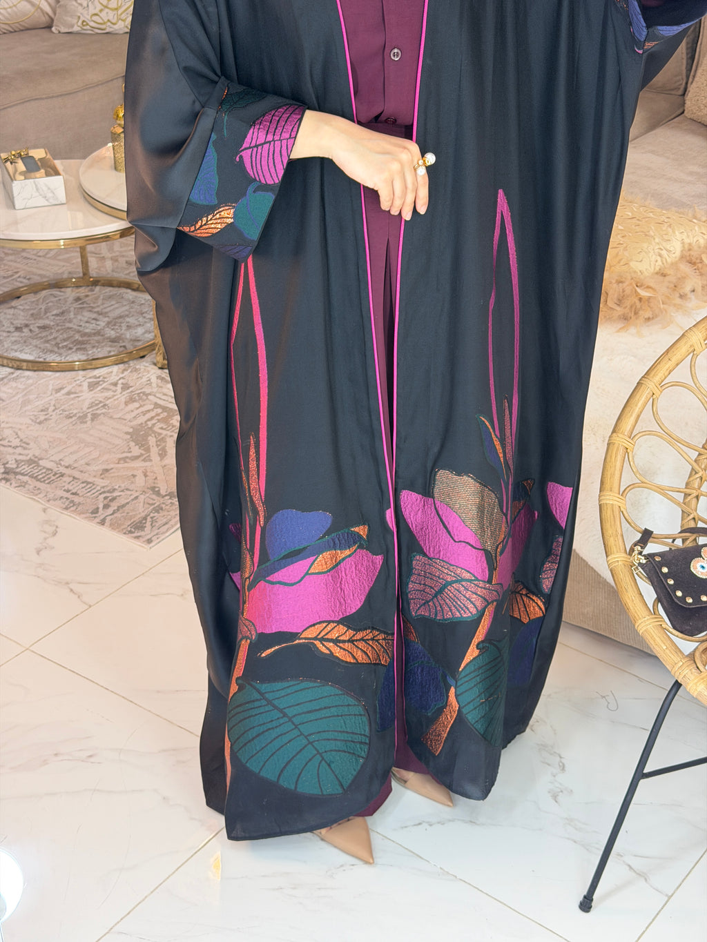 Abaya prune broderie