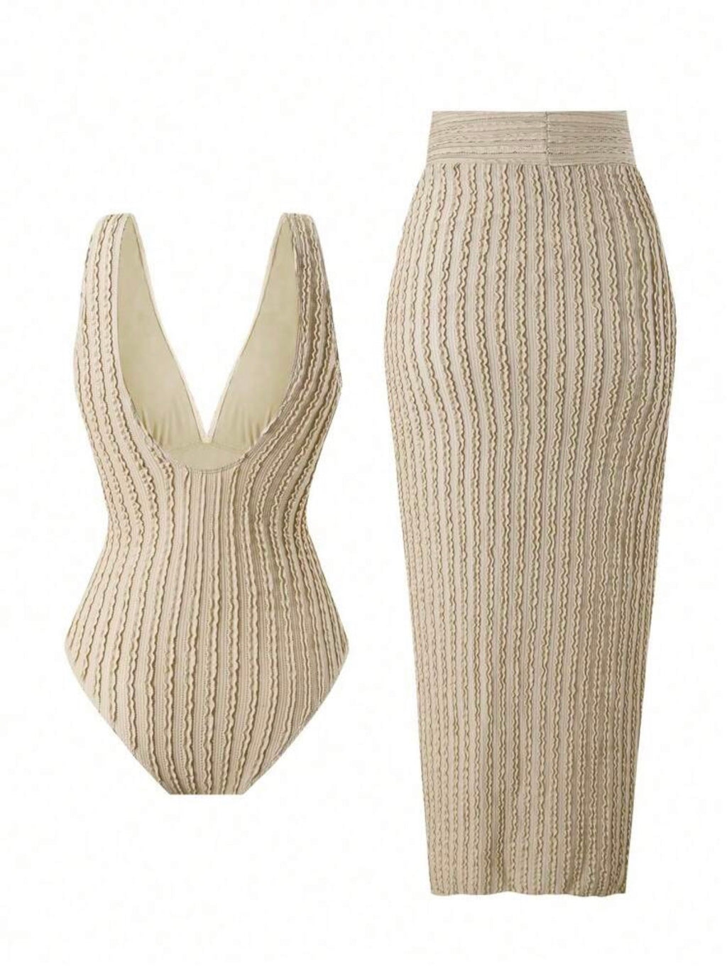 Maillot de bain une pièce avec paréo en tissu texturé