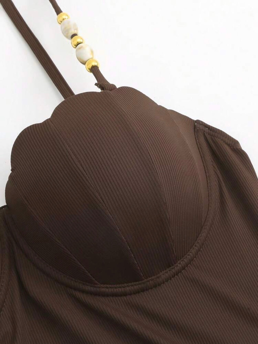 Maillot de bain une pièce coquille avec paréo