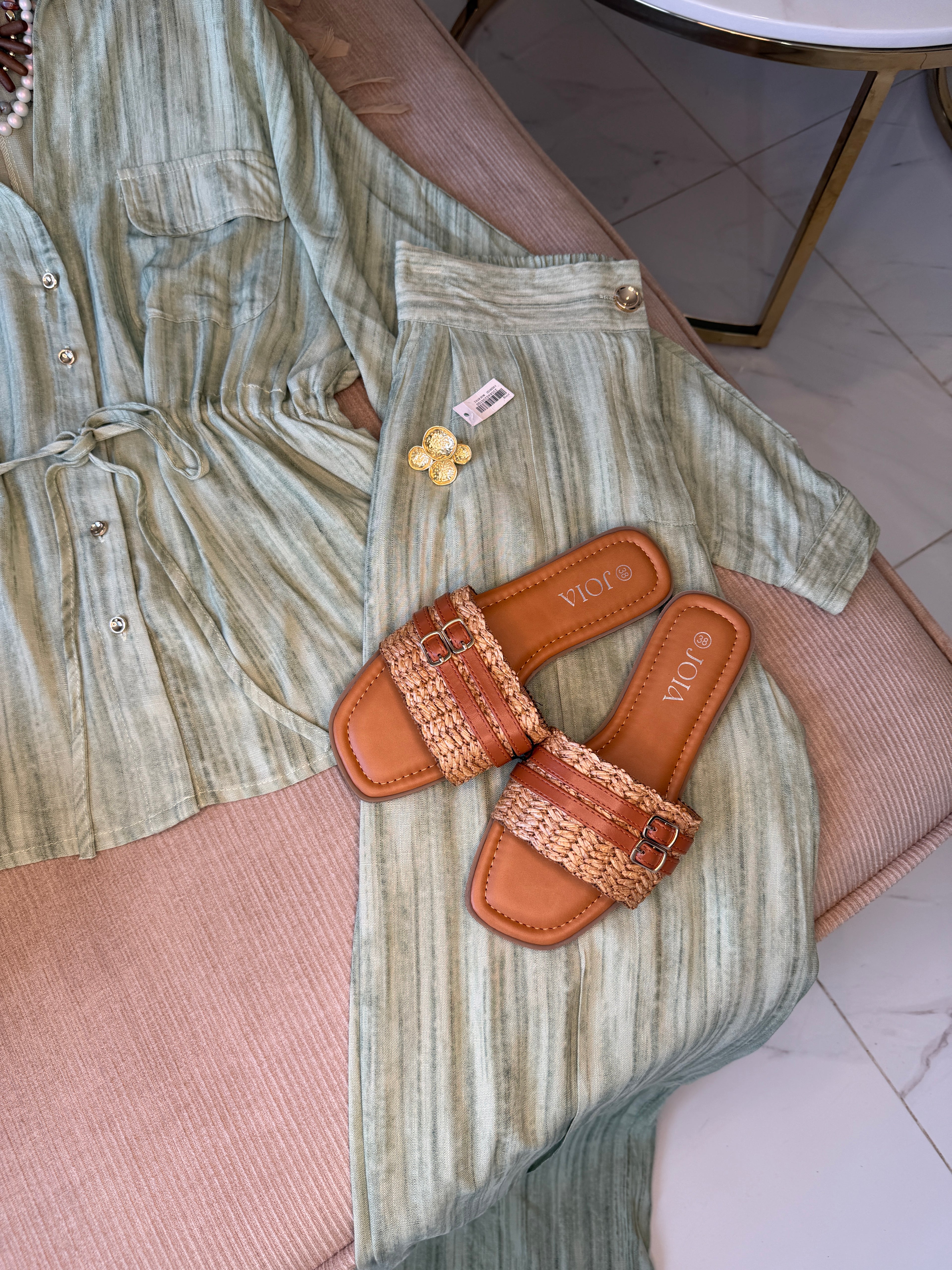 Ensemble chemise et pantalon en tissu rayonne