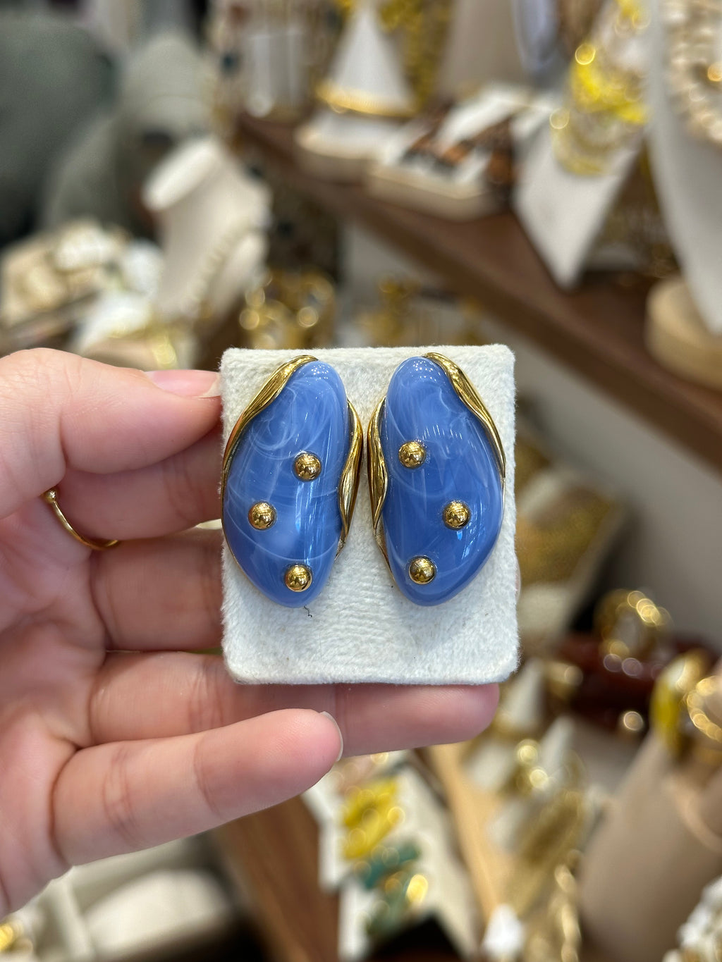 Boucles d’oreilles Ovales Résine Bleue