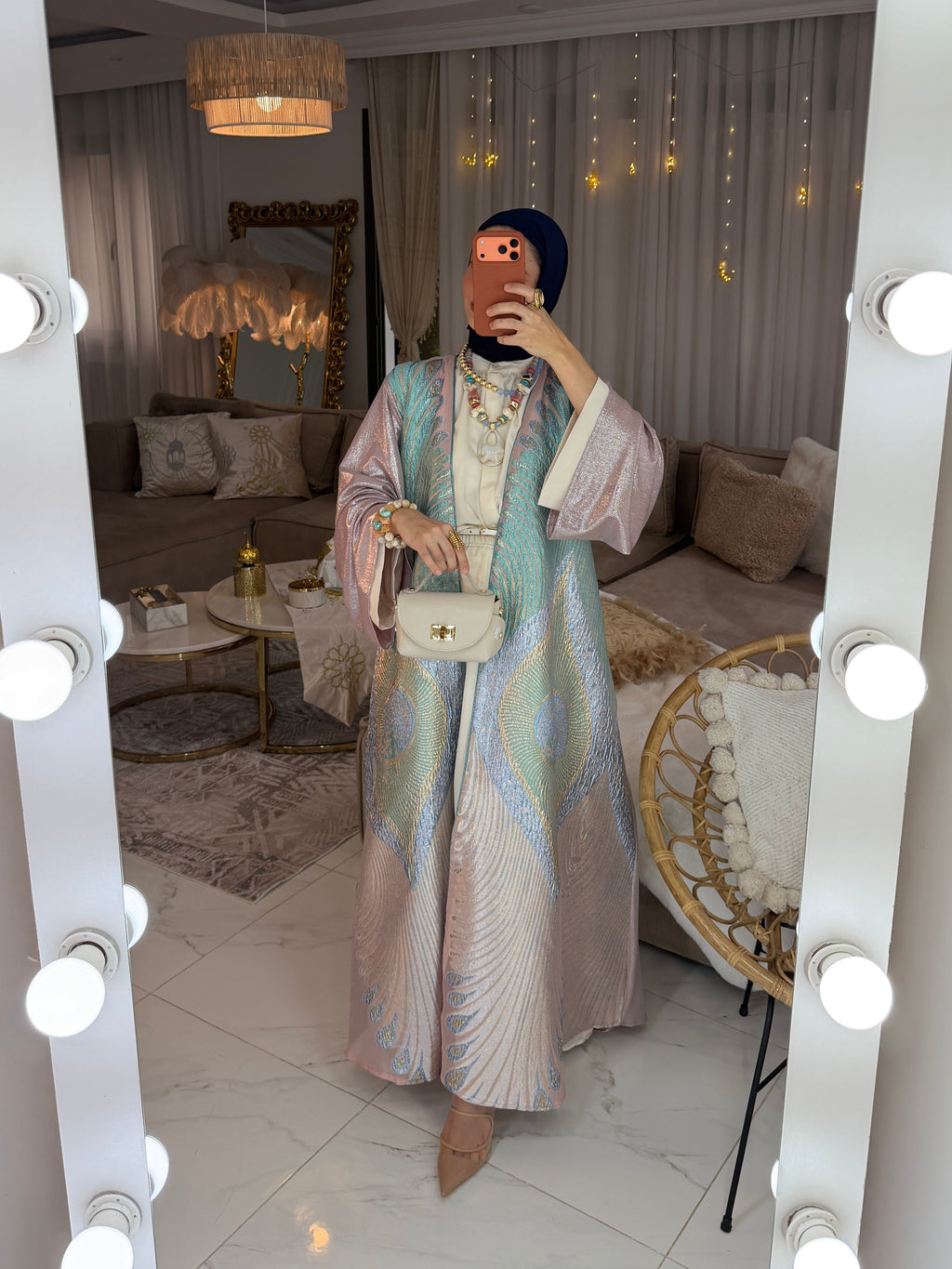 Abaya galaxy