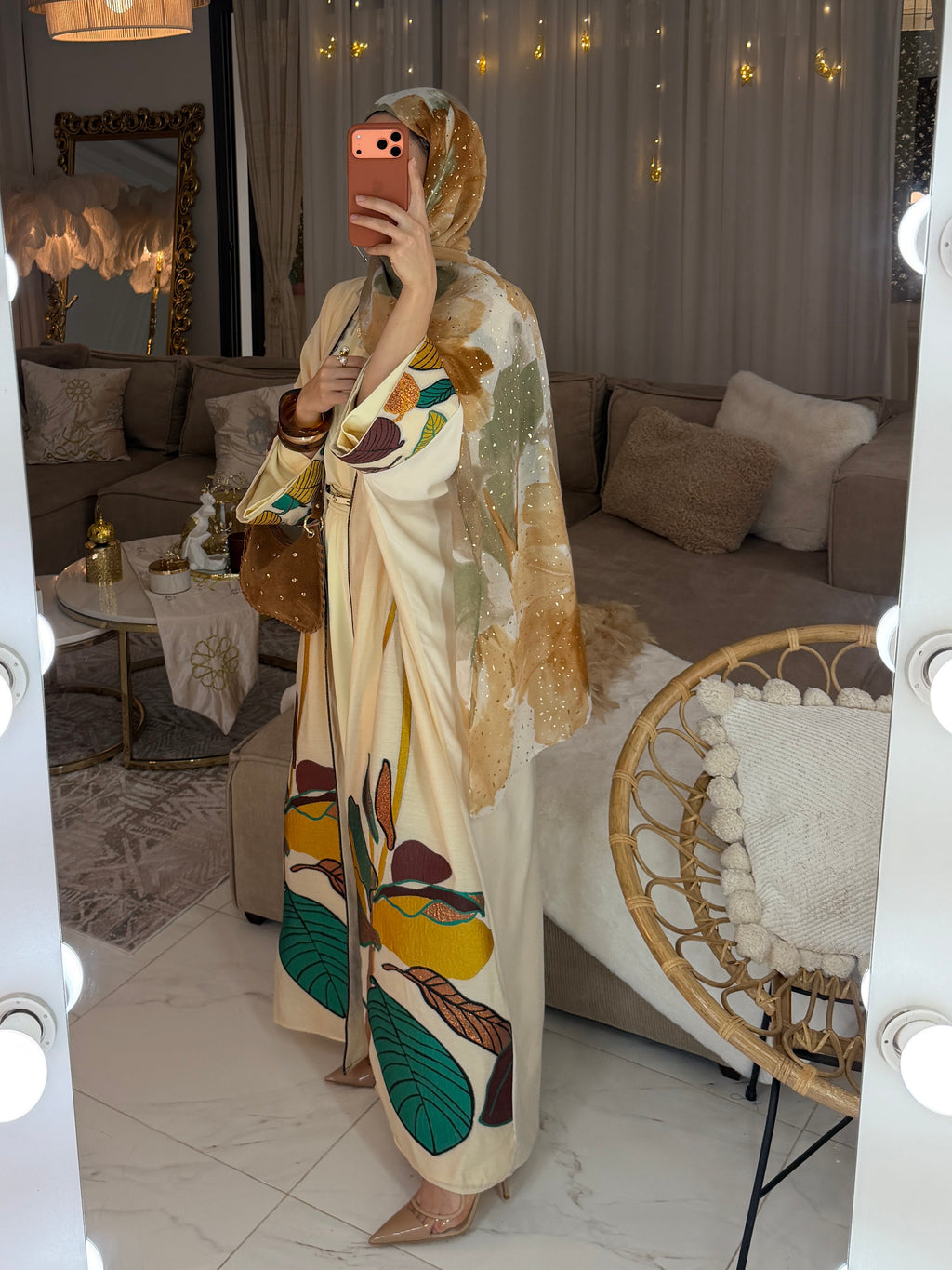 Abaya miel broderie