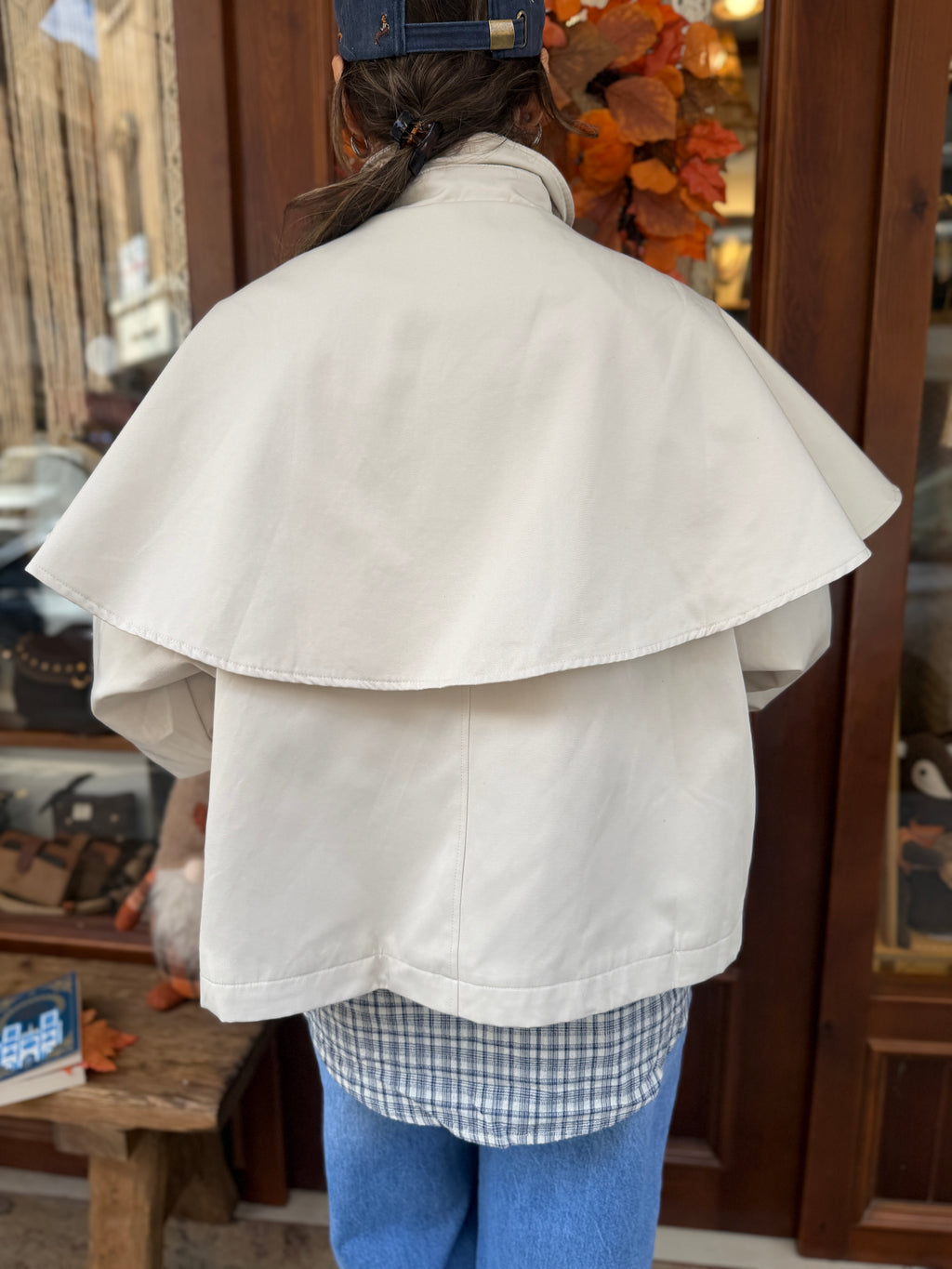 Trench-coat cape écru