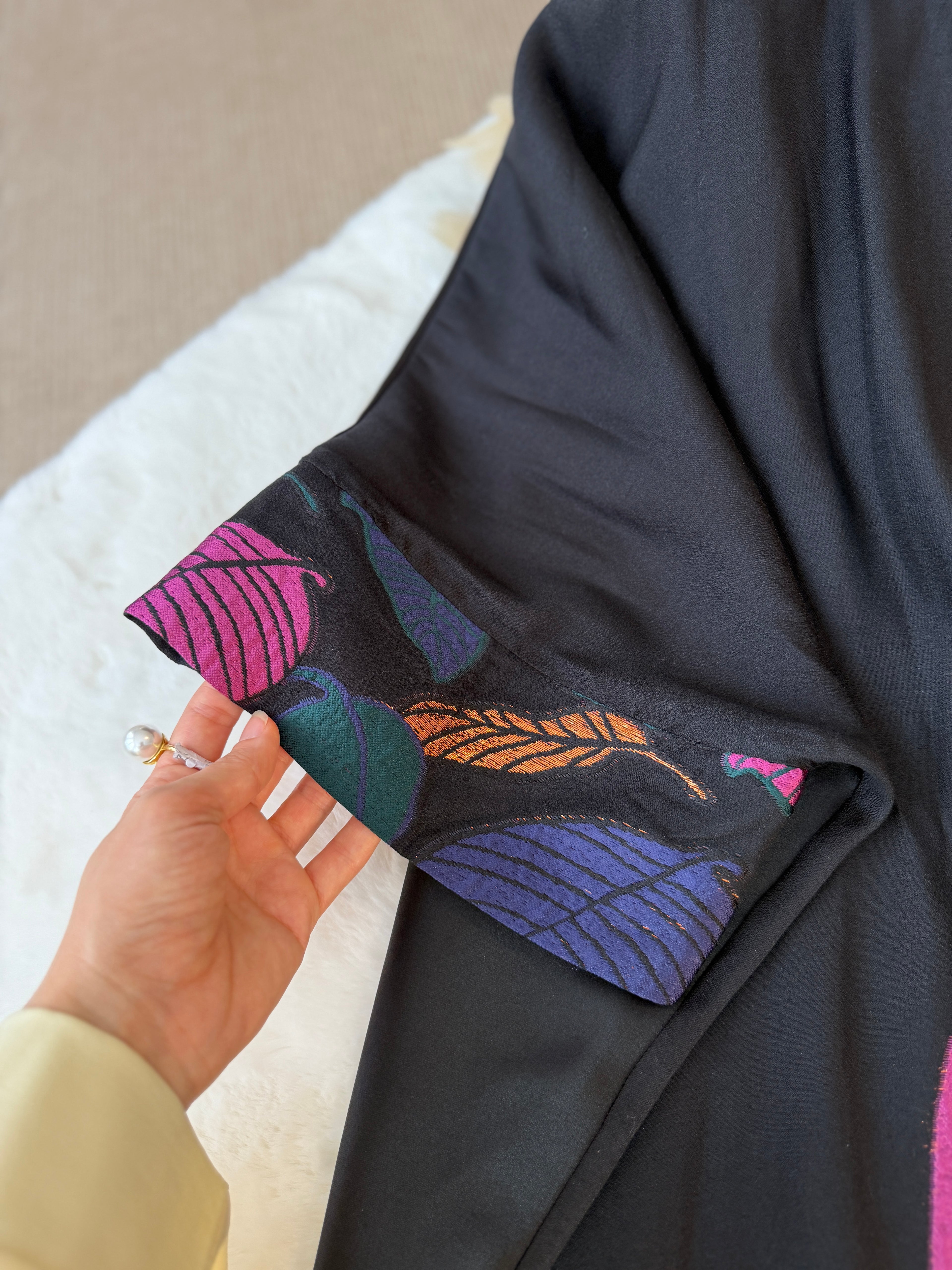 Abaya prune broderie