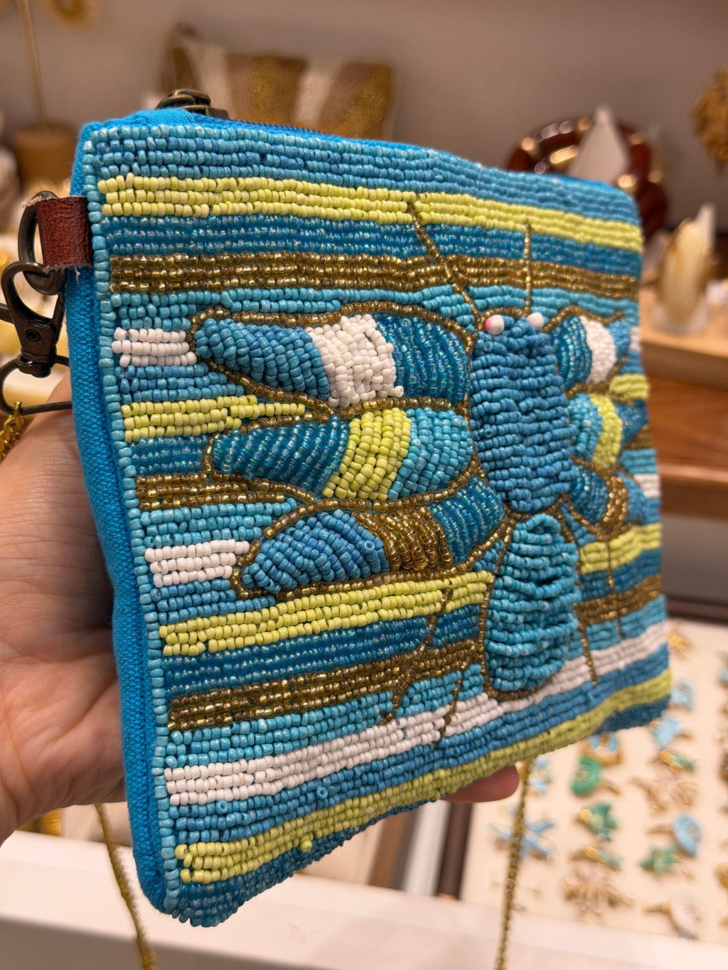 Pochette Handmade Perlée Abeille Bleu Azu