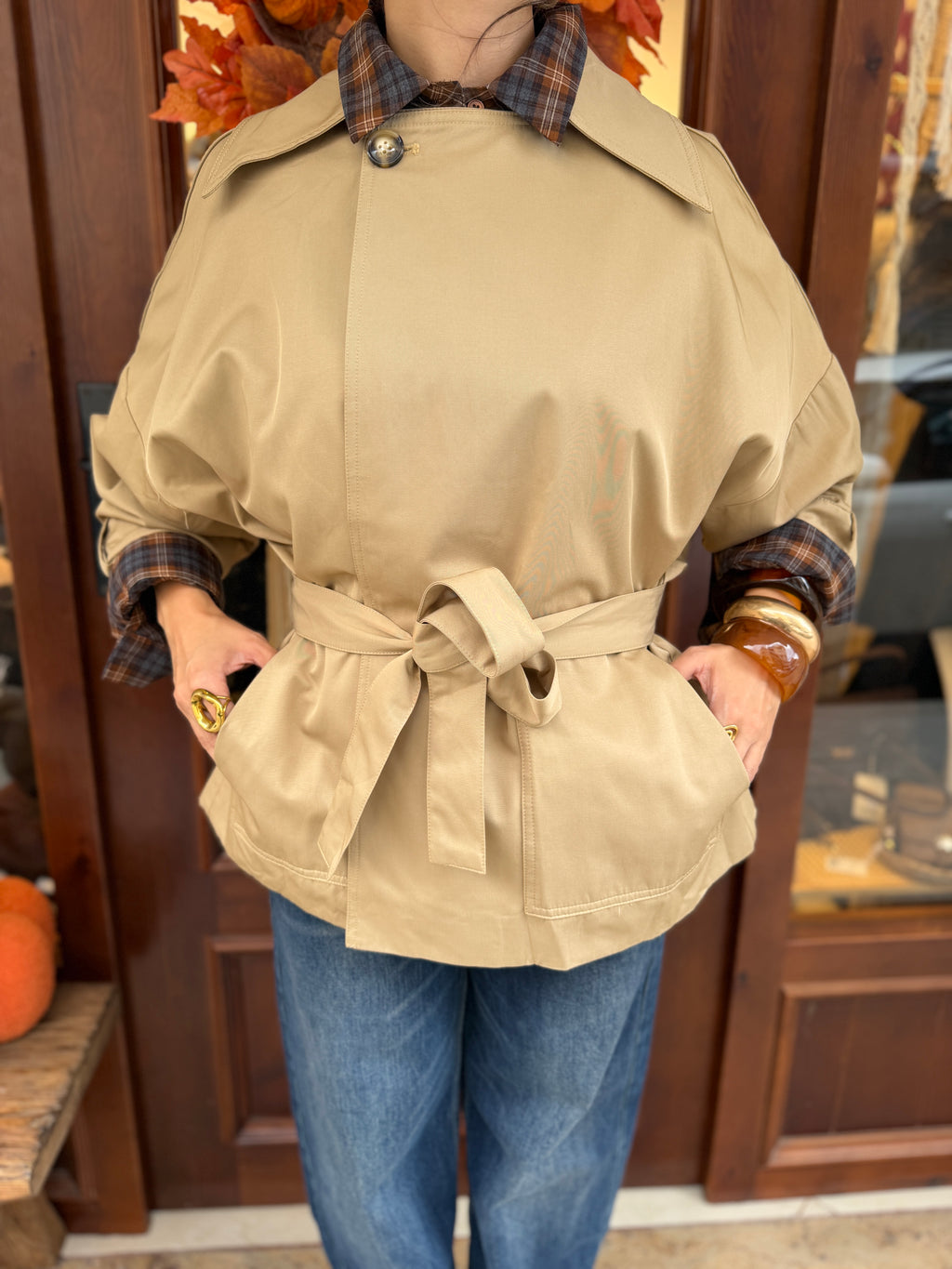 Trench-coat mi long derrière cape