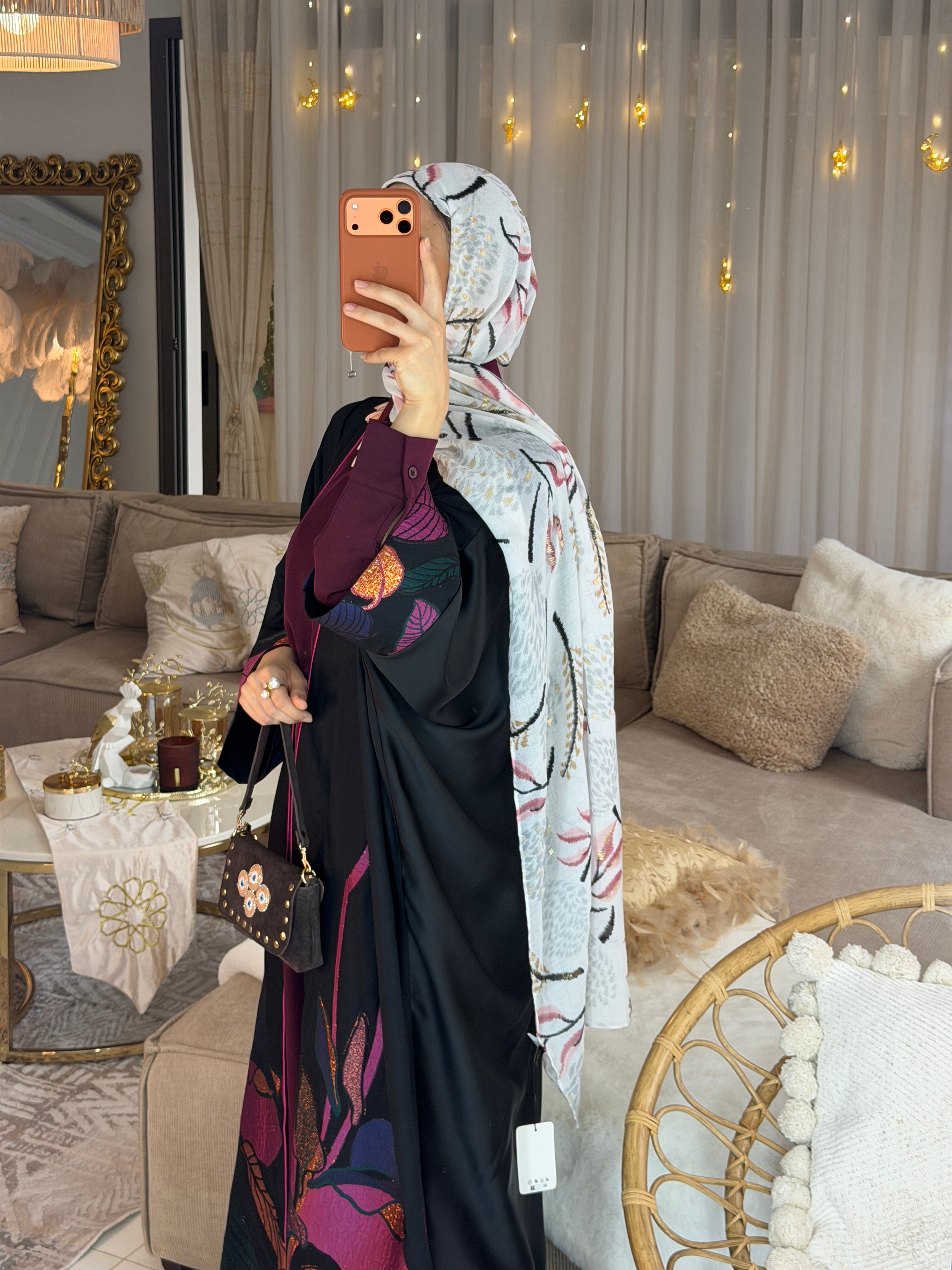 Abaya prune broderie