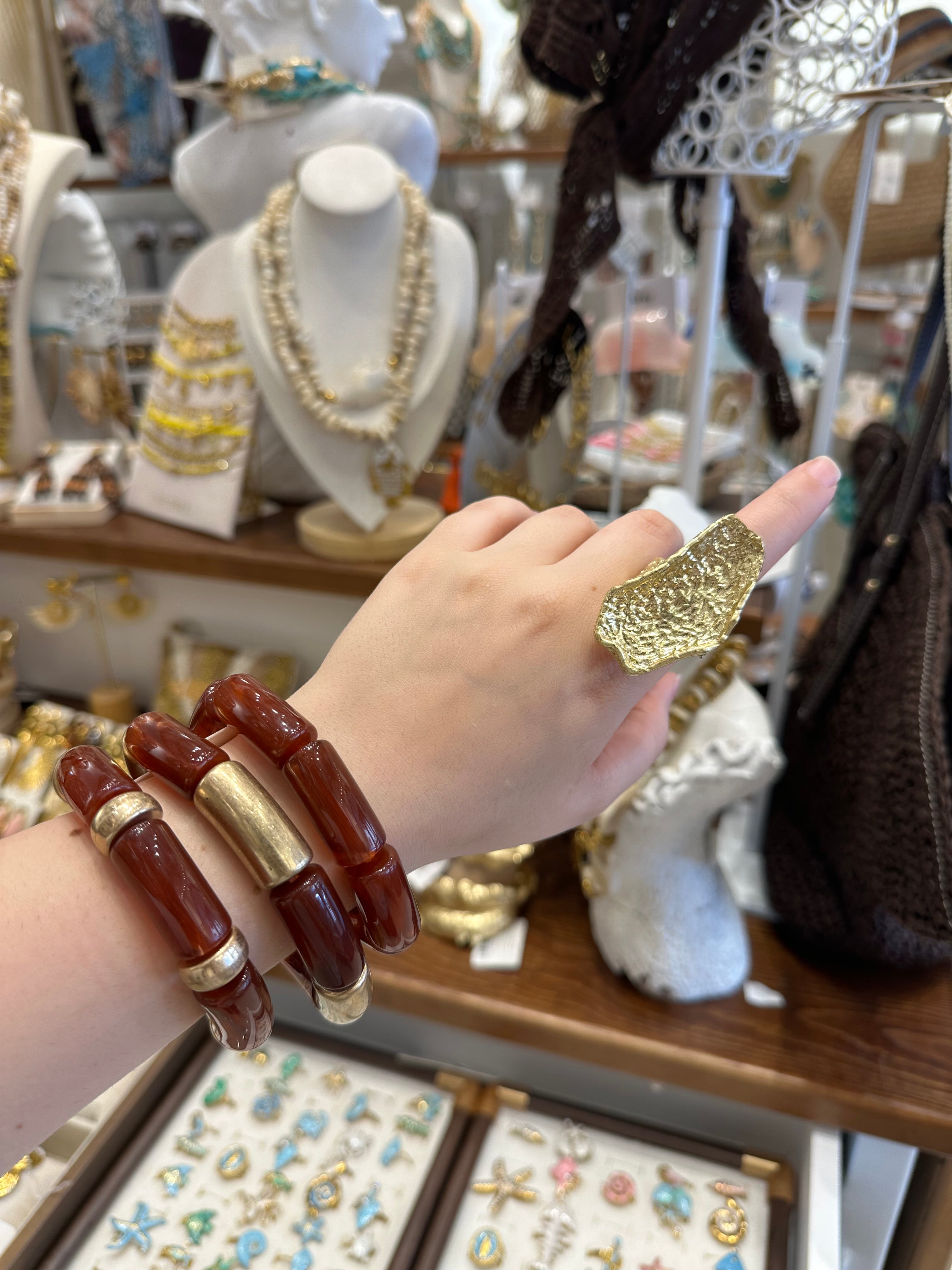 Pack de Trois Bracelets en Résine Ambre et Bamboo Doré