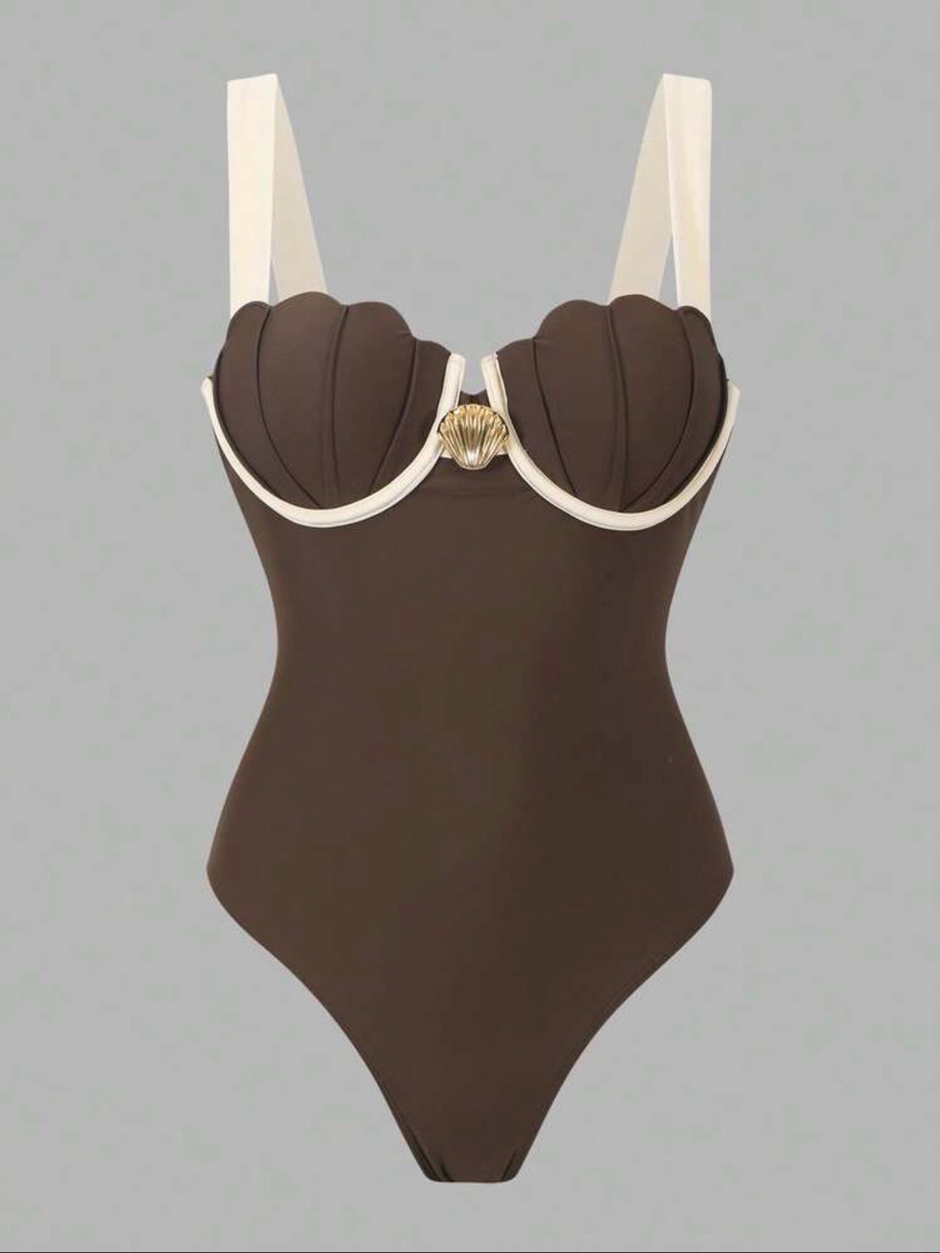 Maillot de bain une pièce avec paréo